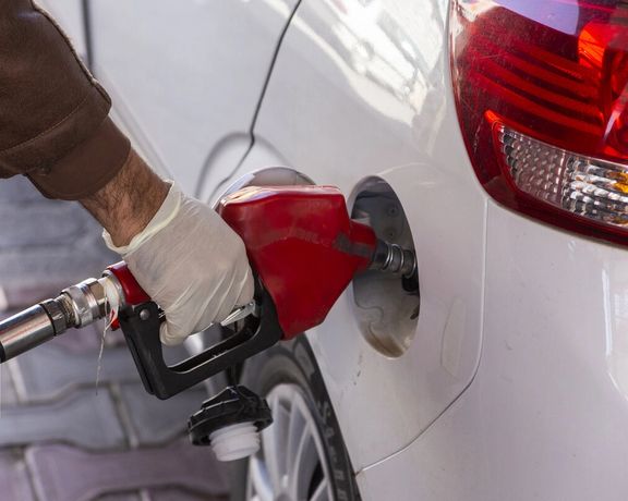 رییس صنف جایگاهداران سوخت هوافروشی همراه بنزین را تکذیب کرد