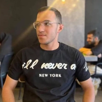 احمد بالدی جوان ۲۰ ساله پس از خودسوزی در اعتراض به تخریب دکهاش جان باخت