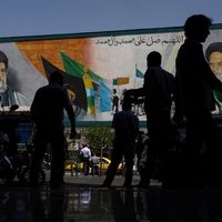 وقتی طبقه متوسط فرو میریزد