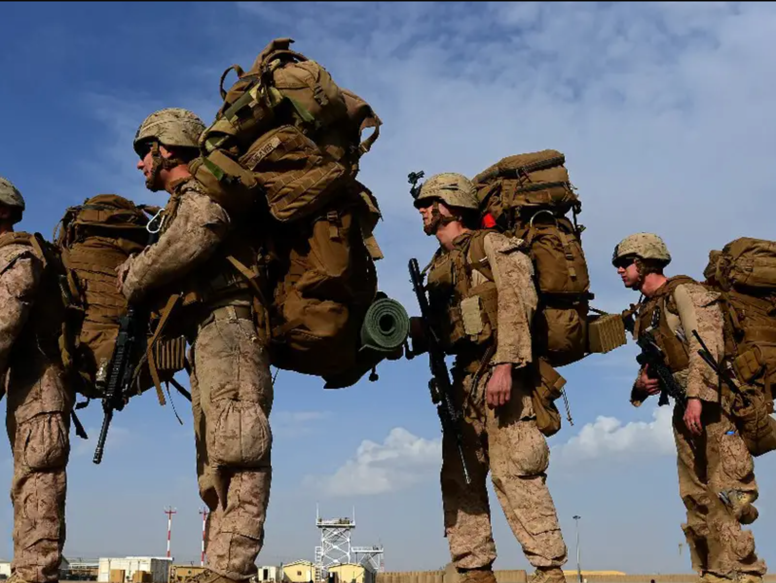 مجلس نمایندگان آمریکا در گزارشی از بایدن به خاطر نحوه خروج نیروها از افغانستان انتقاد کرد