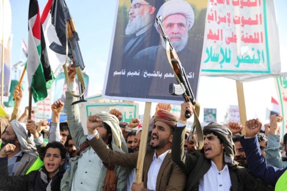 تظاهرات حوثیهای یمن در حمایت از حزبالله لبنان و فلسطین، صنعا، ۱۱ آبان