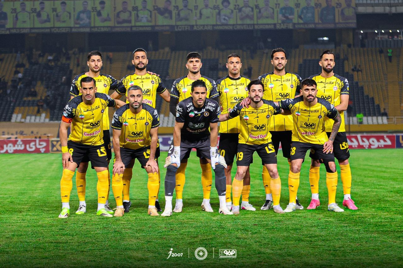 هفتمین هفته بدون حضور تماشاگران؛سپاهان استقلال خوزستان را شکست داد،بازیکنان خوشحالی نکردند