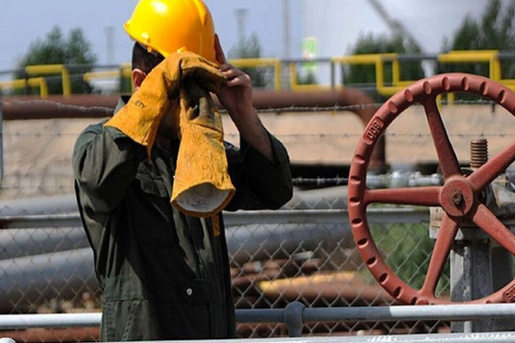 أكاديمي إيراني: تزايد حالات الانتحار والإدمان والجريمة.. نتيجة للفساد الاقتصادي المستشري