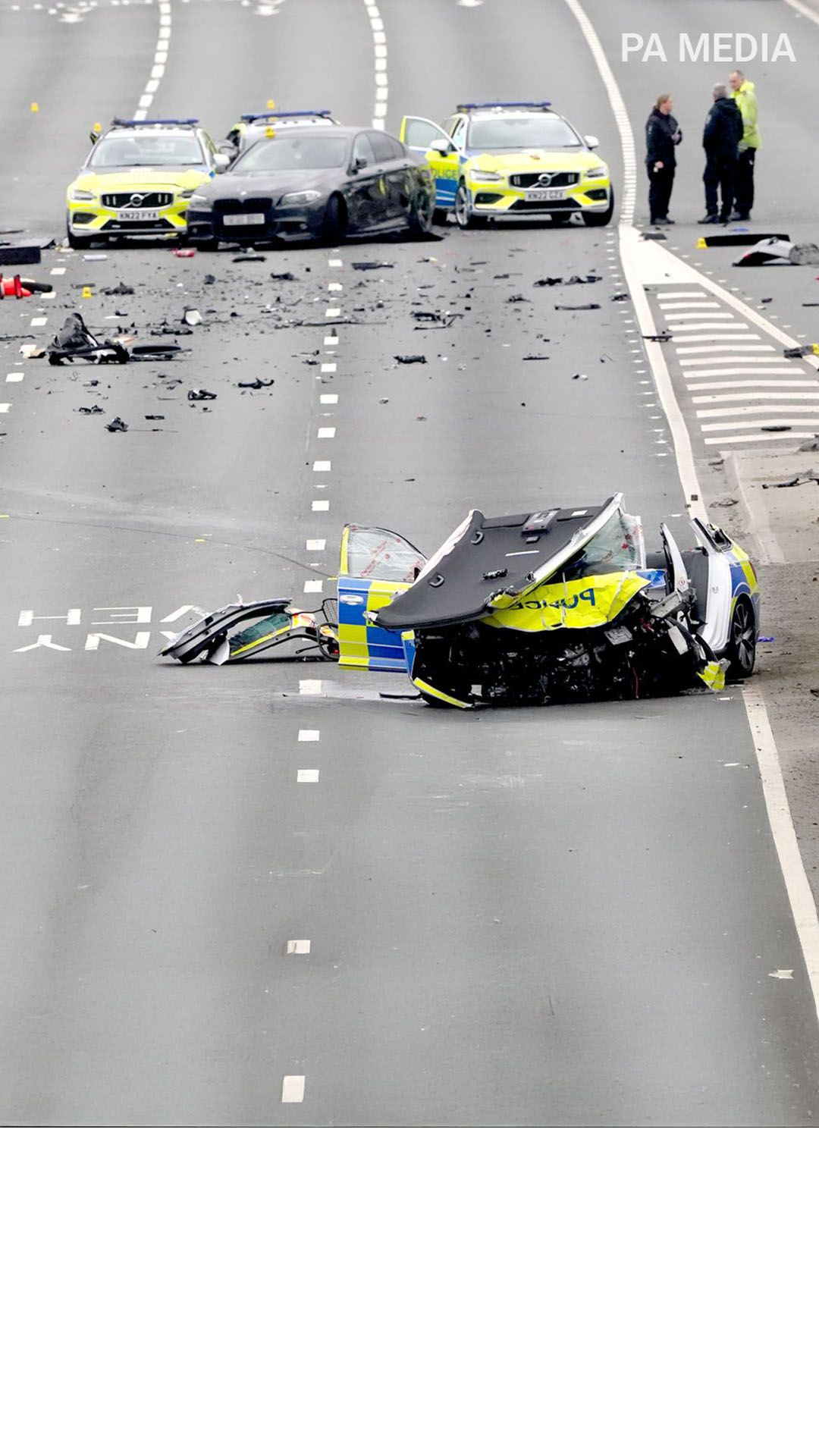 جوان ۲۰ ساله ایرانی در اولین قرار عاشقانه‌اش با پنج خودروی پلیس تصادف کرد