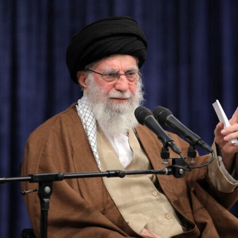 خامنهای خواستار پیگیری بینالمللی حملات اسرائیل شد؛ ۲۰ سال هم طول بکشد اشکال ندارد