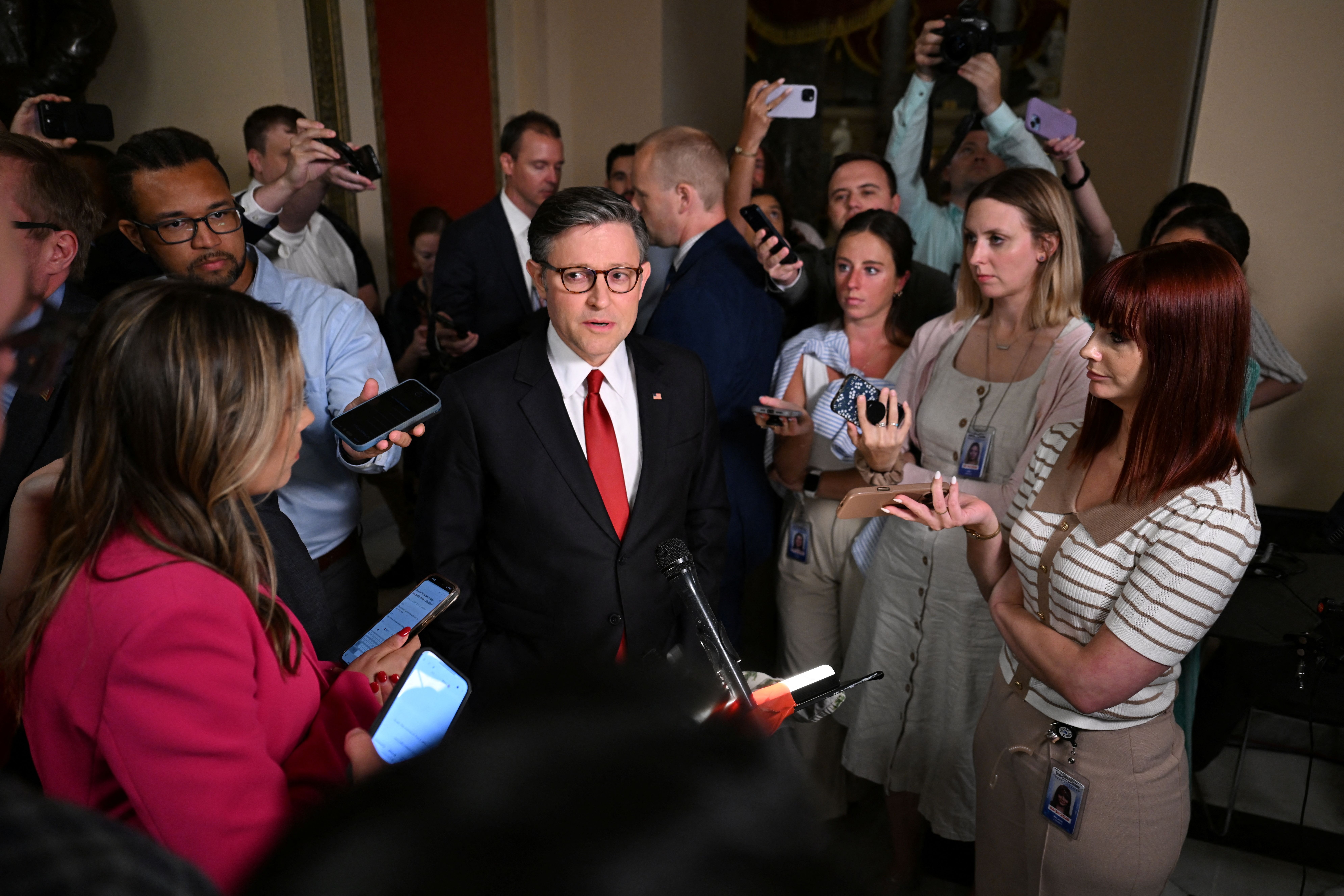 مجلس نمایندگان آمریکا لایحه مالیاتی ترامپ را با اختلاف اندک تصویب کرد