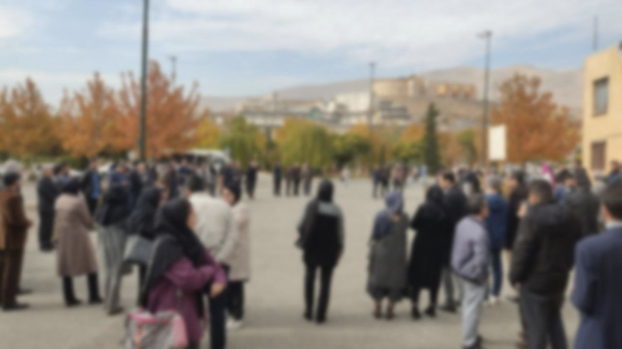 على الرغم من قمع الأمن.. احتجاجات طلاب وأساتذة الجامعات الإيرانية مستمرة في عدة مدن