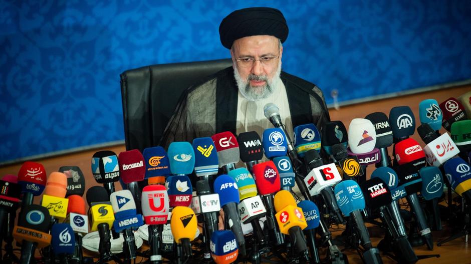 Iran, Venezuela Presidents Hold Phone Discussion, Call For More Trade