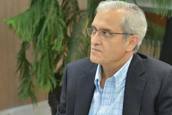 رییس اتحادیه واردکنندگان دارو: در صورت صدور مجوز تا ۲۰ میلیون فایزر وارد ایران خواهد شد