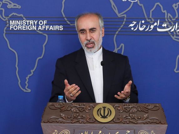 سخنگوی وزارت خارجه: ارتباط جمهوری اسلامی با ضارب سلمان رشدی را تکذیب میکنیم