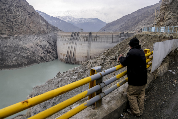 نیویورک‌تایمز: فروپاشی آبی ایران؛ تهران در آستانه بی‌آبی مطلق قرار گرفت