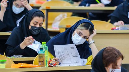 شوراهای صنفی دانشجویان: حراست دانشگاه آزاد پونک برای تذکر حجاب به جلسات امتحانی آمدند