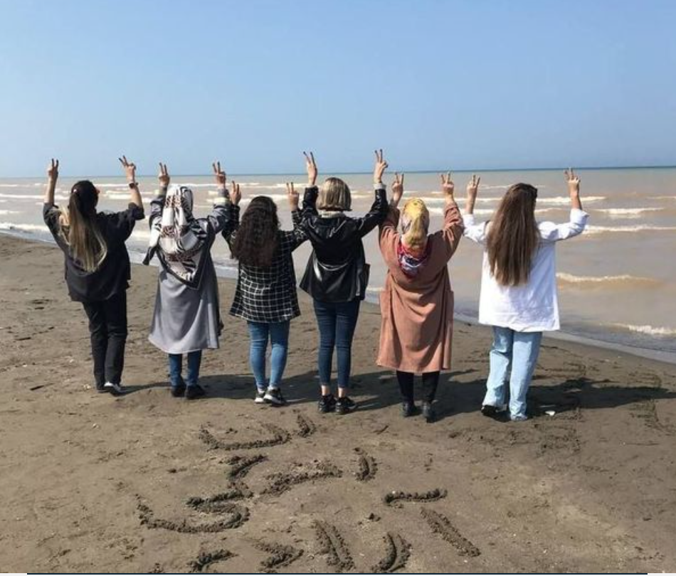 Iran Threatens Women Who Unveil In Losing Battle Against Defiance 