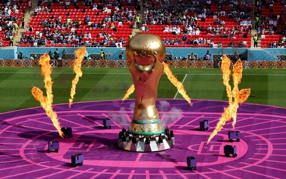 هزینه یک میلیون و ۸۰۰ هزار دلاری برای سفر خودیهای جمهوری اسلامی به قطر