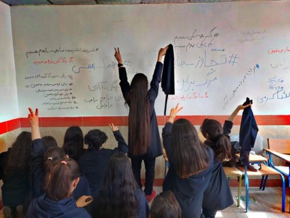 وزیر آموزش و پرورش: ممکن است مدارس برخی استانها به دلیل آنفلوانزا تعطیل شوند