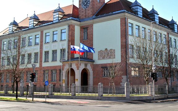 اسلوونی در پیامد سخنرانی نخست وزیر این کشور در نشست مجاهدین خلق، سفیر ایران را احضار کرد