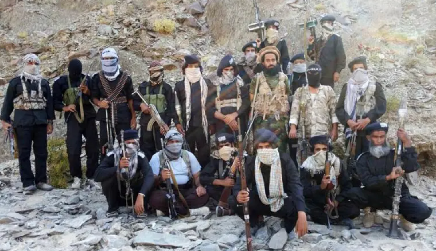 "جیش العدل" المعارض لنظام طهران يؤكد مقتل 12 من أعضائه في هجمات مشتركة بين إيران وباكستان