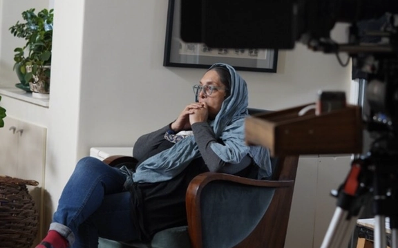 منیژه حکمت، کارگردان سینما: ممنوع الخروج، ممنوع المعامله و ممنوع الکار هستم