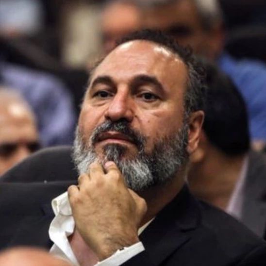 الممثل الإيراني الشهير حميد فرخ نجاد لـ"إيران إنترناشونال": نظام طهران سقط في الذل والهوان