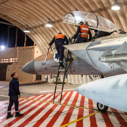 هشدار اسرائیل: ایران به مناطق مسکونی موشک بزند، رهبرانش را میزنیم