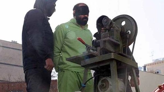 حکم قطع دست ۲ نفر در زندان مرکزی اصفهان به اجرا درآمد