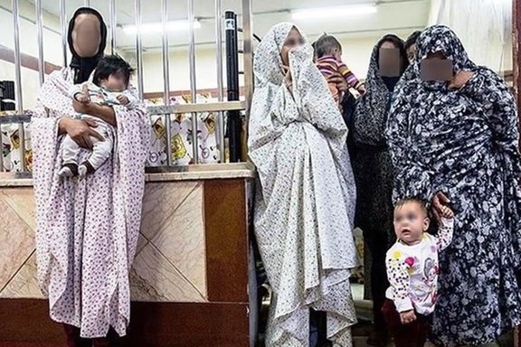 وسط أزمة اقتصادية حادة.. منظمة حقوقية: ارتفاع عدد النساء المسجونات بسبب الديون في إيران