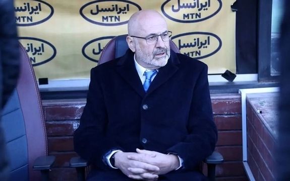 مدیرعامل استقلال: بوژوویچ در دربی دکور بود، تصمیم گیرنده و تعویضها با محمد نوازی بود