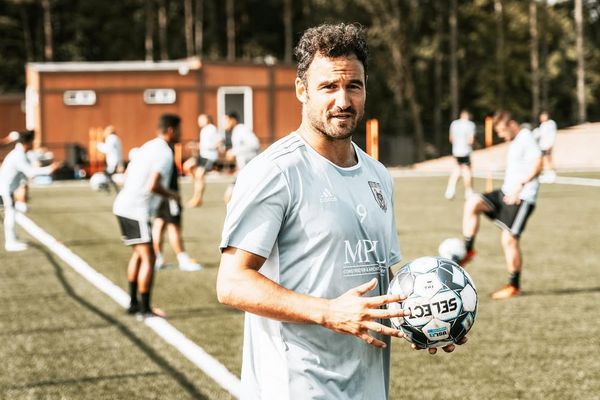 ایمون زاید: روزی سرمربی پرسپولیس میشوم و دربی را میبرم