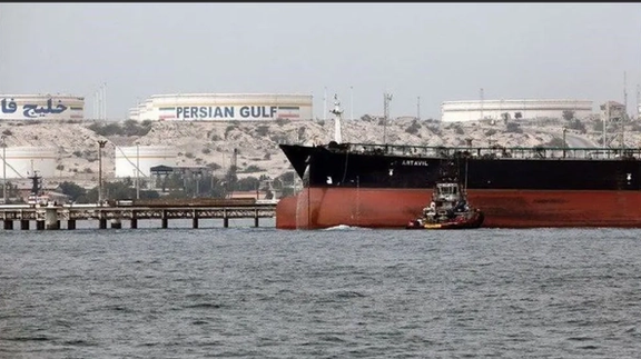 واشنطن: العقوبات النفطية على طهران قائمة.. وستُنفذ بالكامل