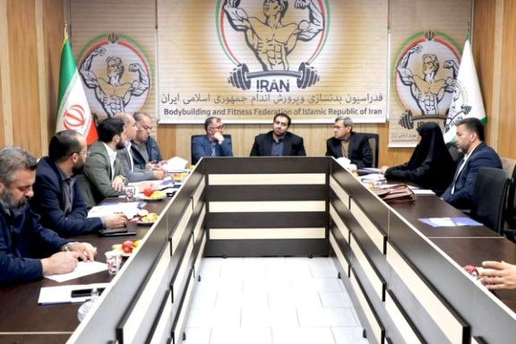 فدراسیون بدنسازی و پرورش اندام تلاش نماینده فدراسیون برای قاچاق ارز را تکذیب کرد