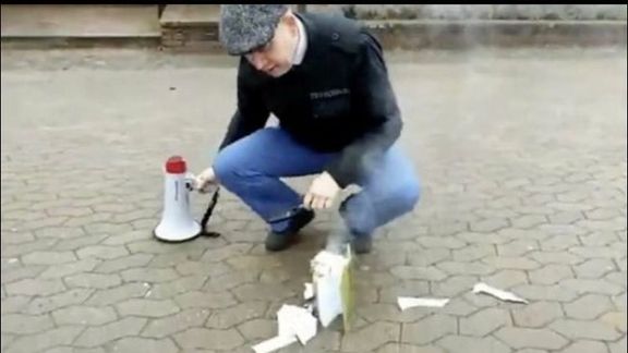 Iran Says It Holds Sweden Accountable For Quran Desecration