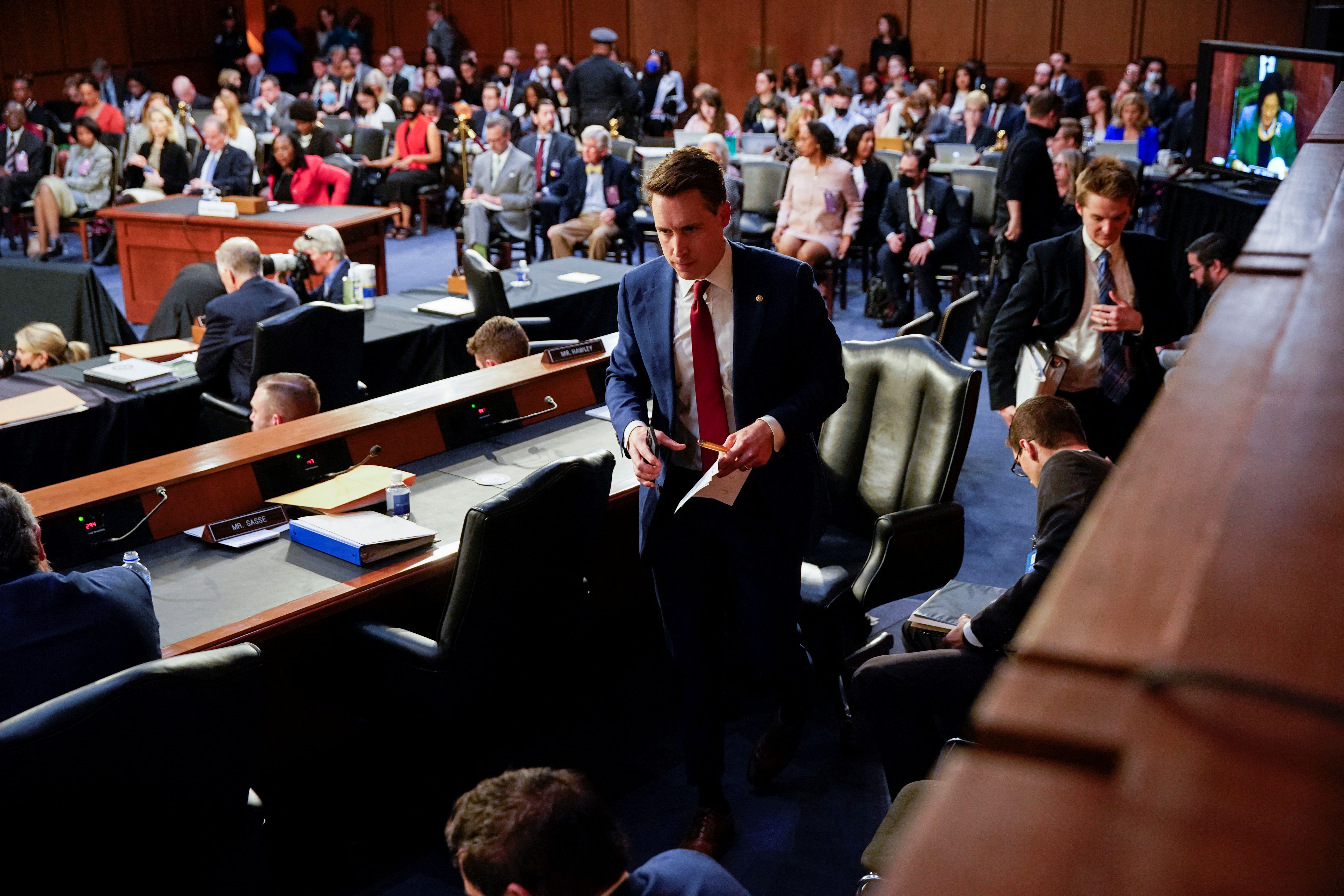 US Senator Says Biden Admin Should End Talks With Iran