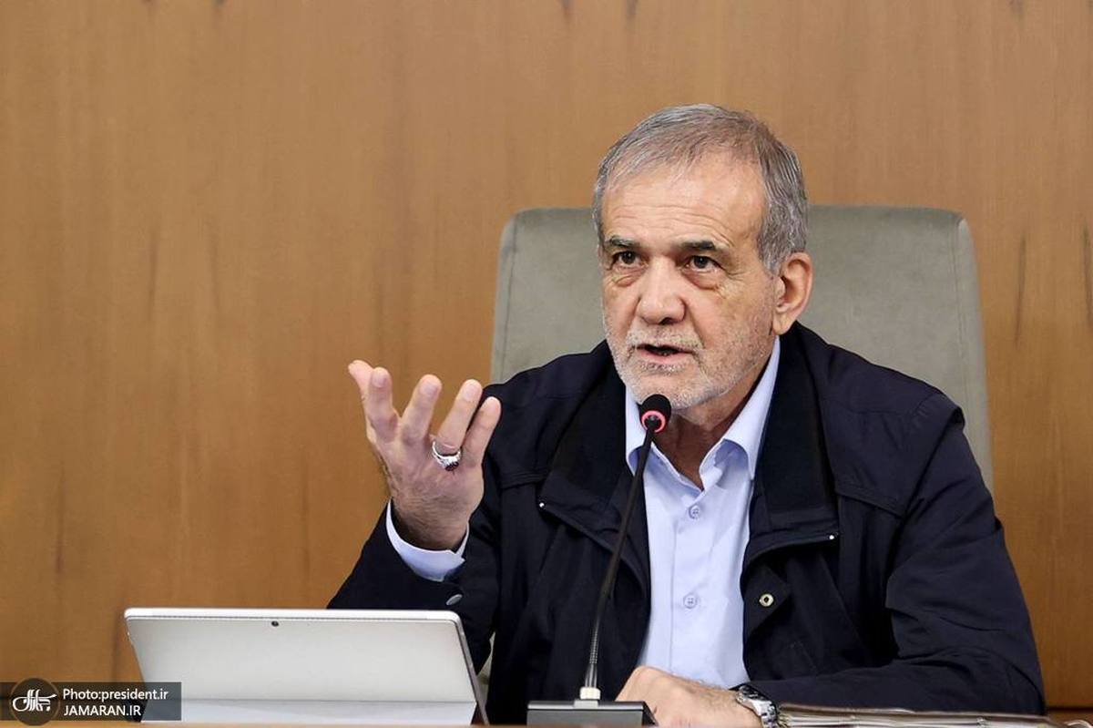 الرئيس الإيراني: لا نخشى الحرب.. والأزمات الاقتصادية هي التحدي الحقيقي أمامنا