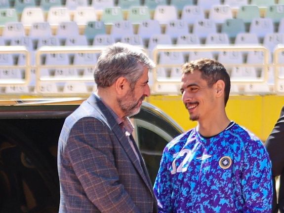 مدیرعامل سپاهان بهدلیل خرید وسام بنیدر به کمیته اخلاق احضار شد