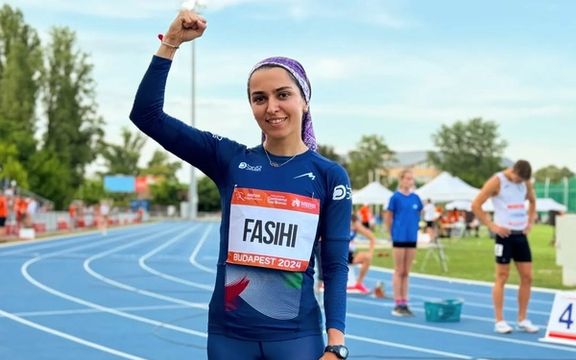 قهرمانی فرزانه فصیحی در مسابقات داخل سالن سوئیس