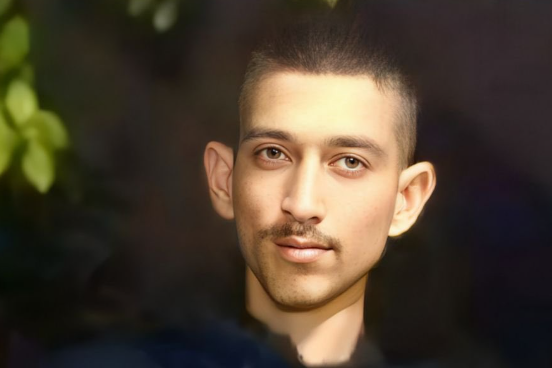 حافظ فروحی و منوچهر فلاح، معترضان محبوس در زندان لاکان رشت در اعتصاب غذا بهسر میبرند