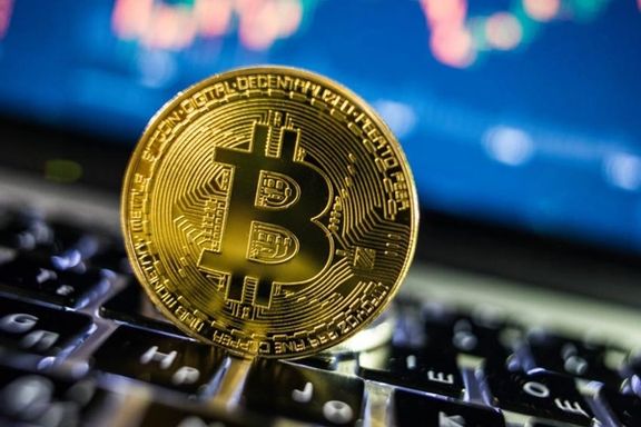 کمیسیون اقتصادی مجلس اعلام کرد در پی تهیه طرحی برای قانونی شدن استفاده از ارز دیجیتال است