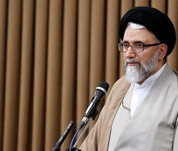 وزير المخابرات الإيراني يهدد بـ"معاقبة" الناشطين الإيرانيين في الخارج 