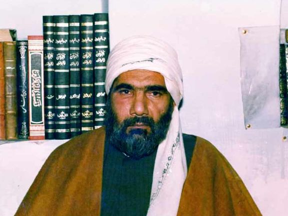 عباس مخبر دزفولی، از منصوبین روحالله خمینی در دزفول پدر محمد مخبر