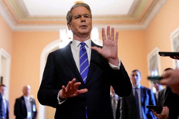 Tehran leaders wiring huge sums of money out of Iran, US Treasury says