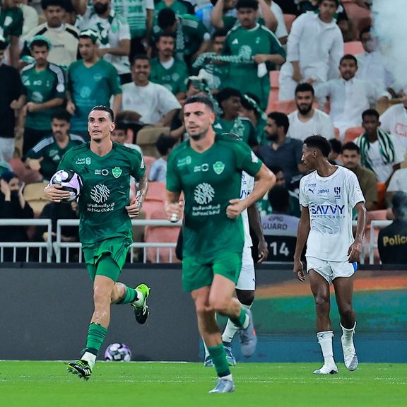 الاهلی ۳-۳ الهلال؛ الکلاسیکو پرگل و جنونآمیز عربستان سعودی برنده نداشت