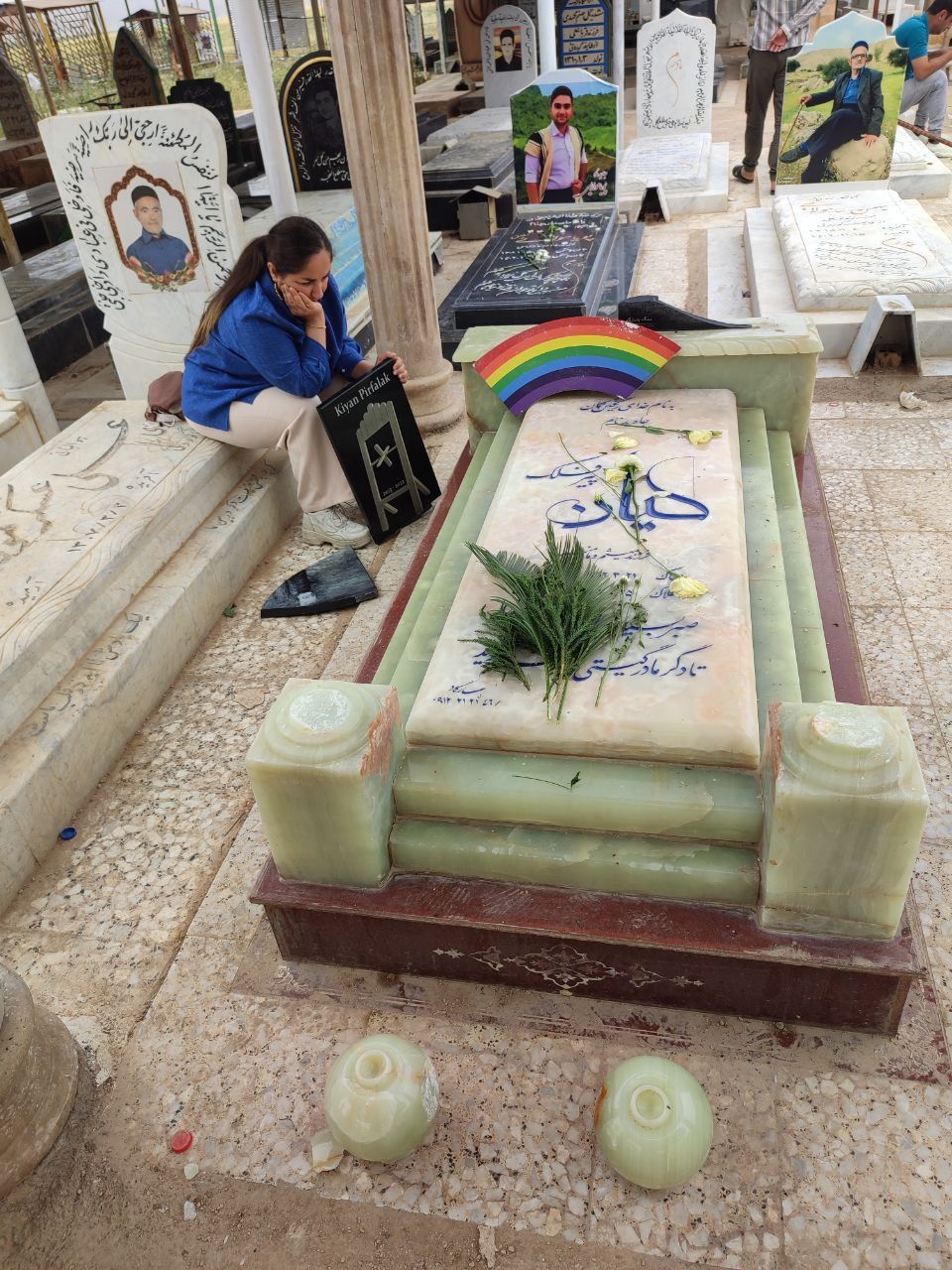 سنگ مزار کیان پیرفلک، کودک ۹ ساله کشته شده در ایذه، بار دیگر تخریب شد