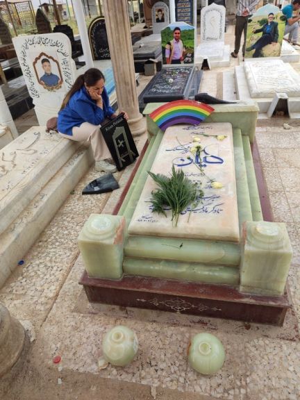 سنگ مزار کیان پیرفلک، کودک ۹ ساله کشته شده در ایذه، بار دیگر تخریب شد