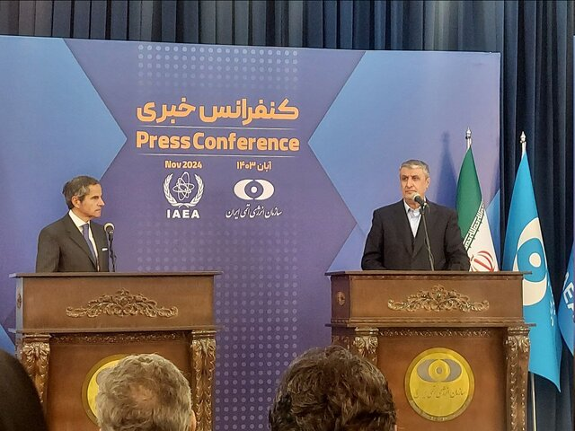 IAEA Chief Rafael Grossi and Iran's Nuclear Chief Mohammad Eslami during a press conference in Tehran on November 14, 2024.