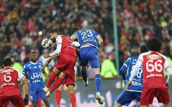 استقلال و پرسپولیس با بلوک ۸۵ درصدی به پتروشیمی و بانکها فروخته شدند