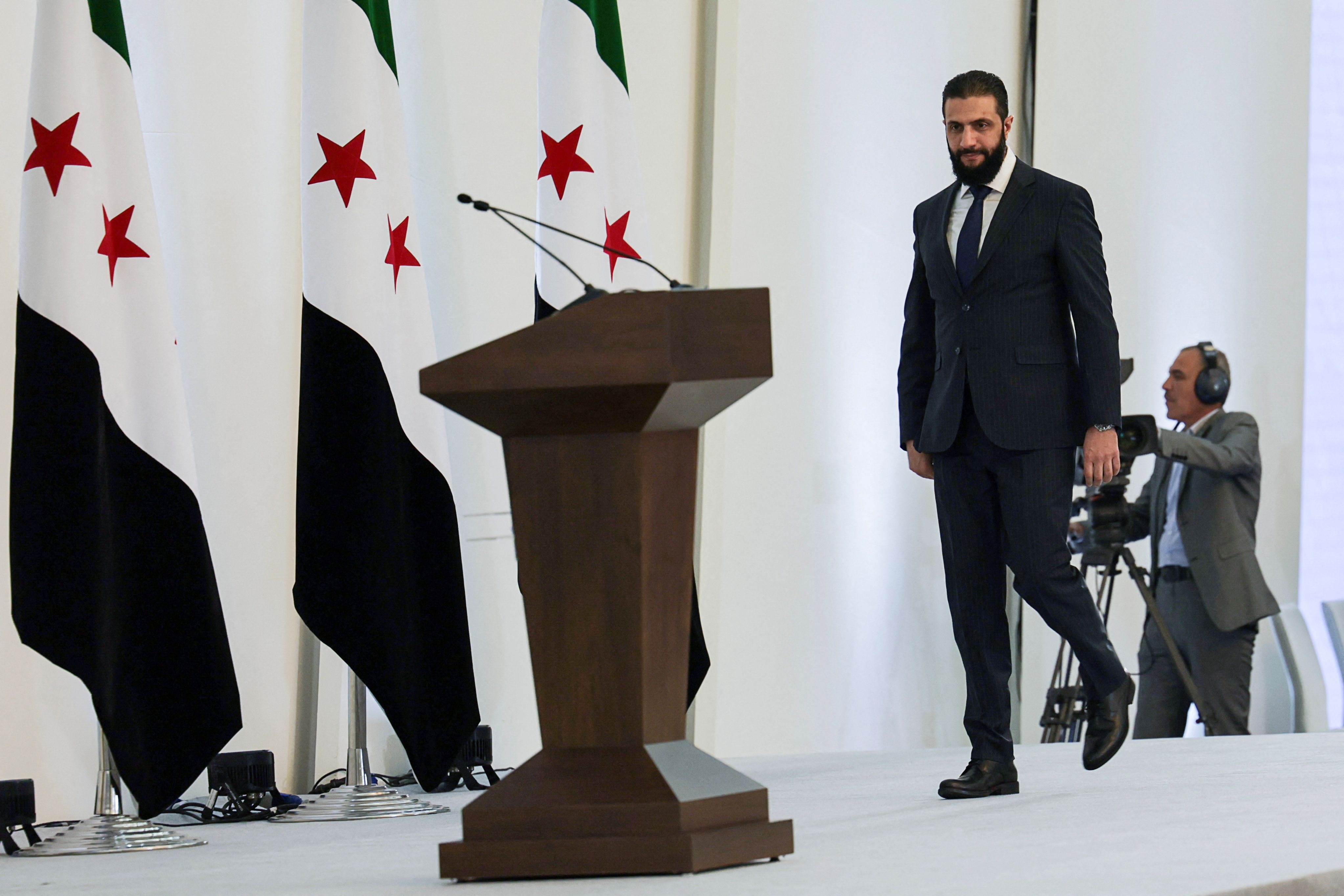 کابینه جدید سوریه با حضور یک وزیر زن و وزیرانی از اقلیت‌ها تشکیل شد