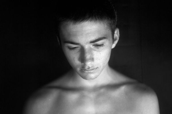 شرمساری از بدن در نوجوانی زیر سایه شبکههای اجتماعی و فشارهای فرهنگی