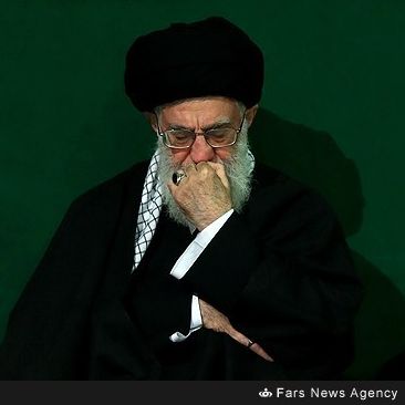 روزنامه وابسته به سپاه: در زمان جنگ برخی خامنهای را نفرین میکردند