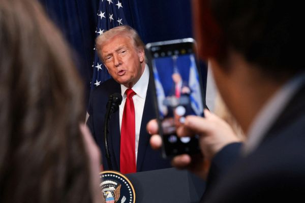 ترامپ: مرحله دوم توافق آتشبس در غزه بدون خلع سلاح حماس ممکن نیست