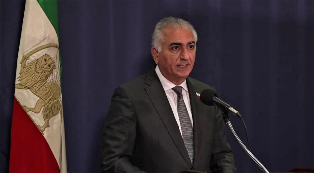 شاهزاده رضا پهلوی: چهارشنبه چهارم آبان چله انقلاب ملی ایران است